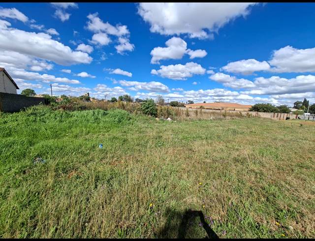 1,013M² VACANT LAND FOR SALE IN NOLDICK